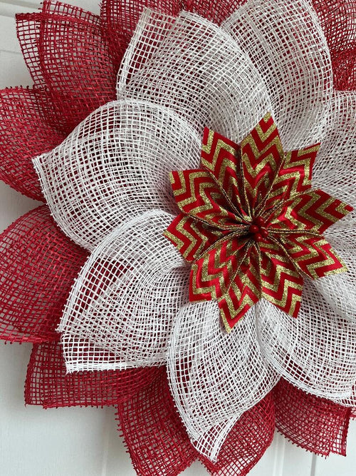 Christmas Wreath – Red & White Petals with Star Center