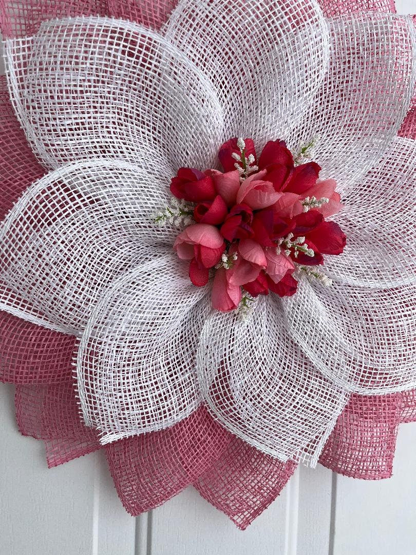 Spring Wreath – Pink Tulip Poly Burlap Petal Door Decor
