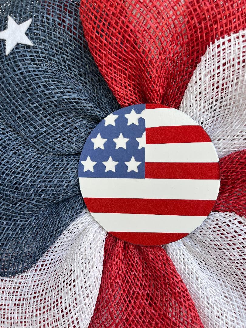 Handmade Patriotic American Flag Petal Wreath – 4th of July & Memorial Day Door Décor