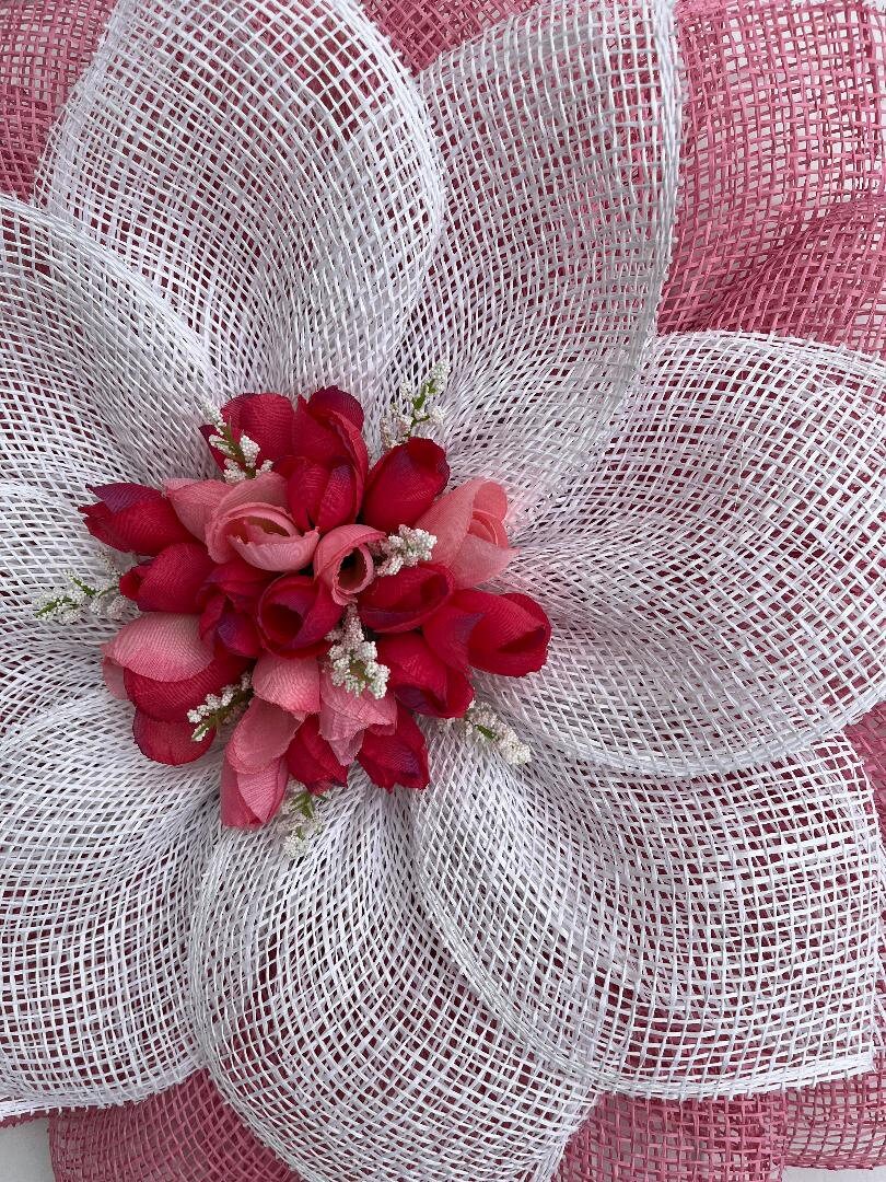 Spring Wreath – Pink Tulip Poly Burlap Petal Door Decor