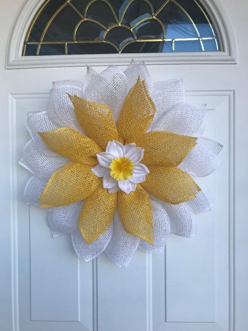 Daffodil Spring Wreath – Yellow & White Burlap Flower Door Décor
