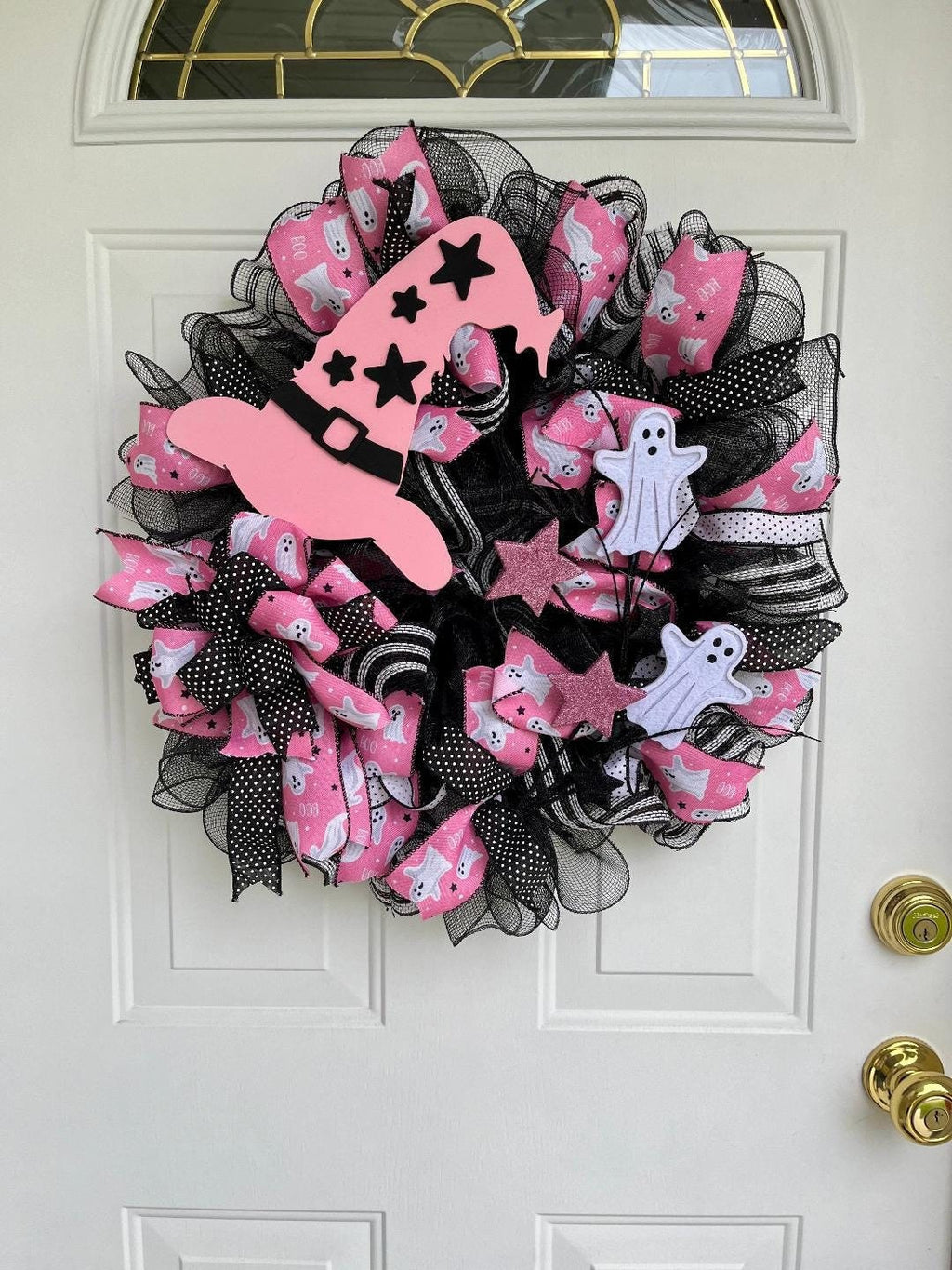 Pink & Black Halloween Door Wreath – Handmade Witch Hat, White Ghosts & Deco Mesh Front Door Decor