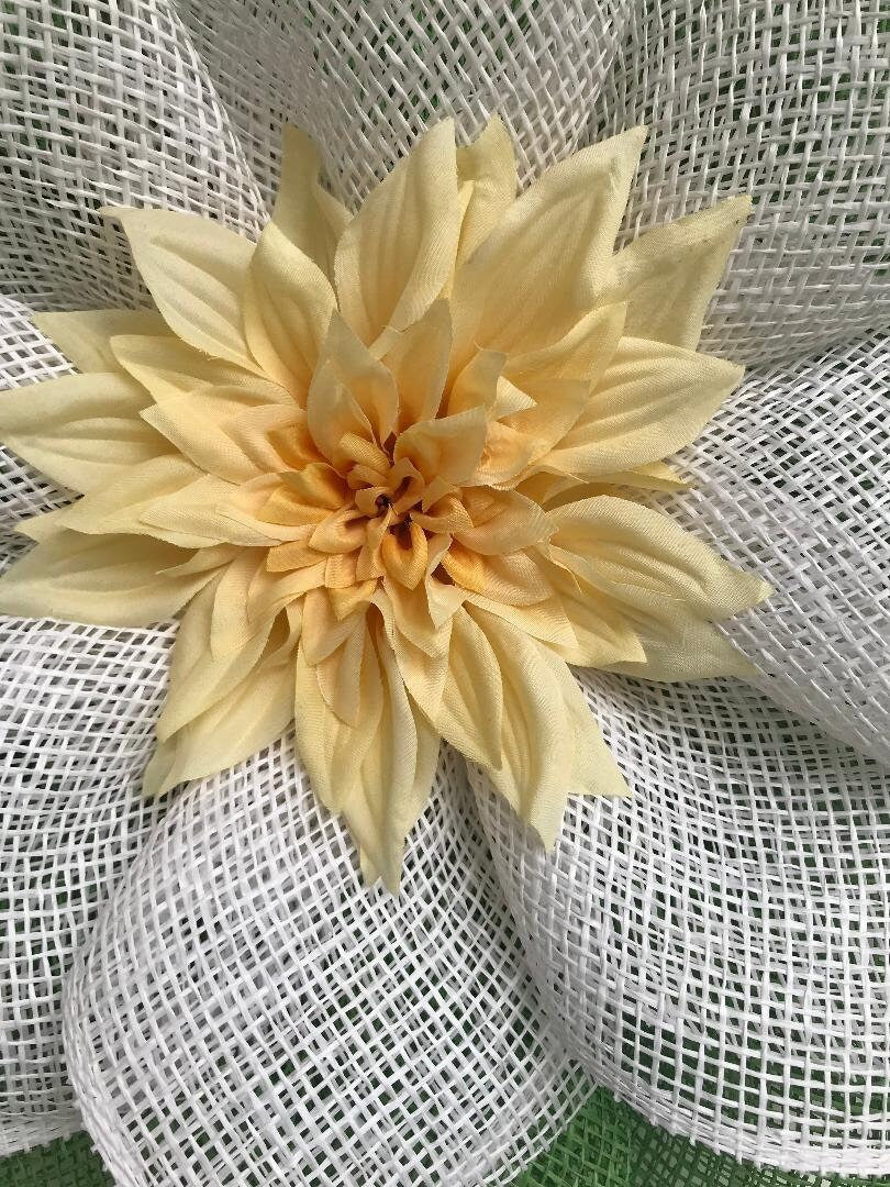 Handmade Summer Dahlia Wreath – Poly Burlap Petal Wreath for Front Door & Home Décor