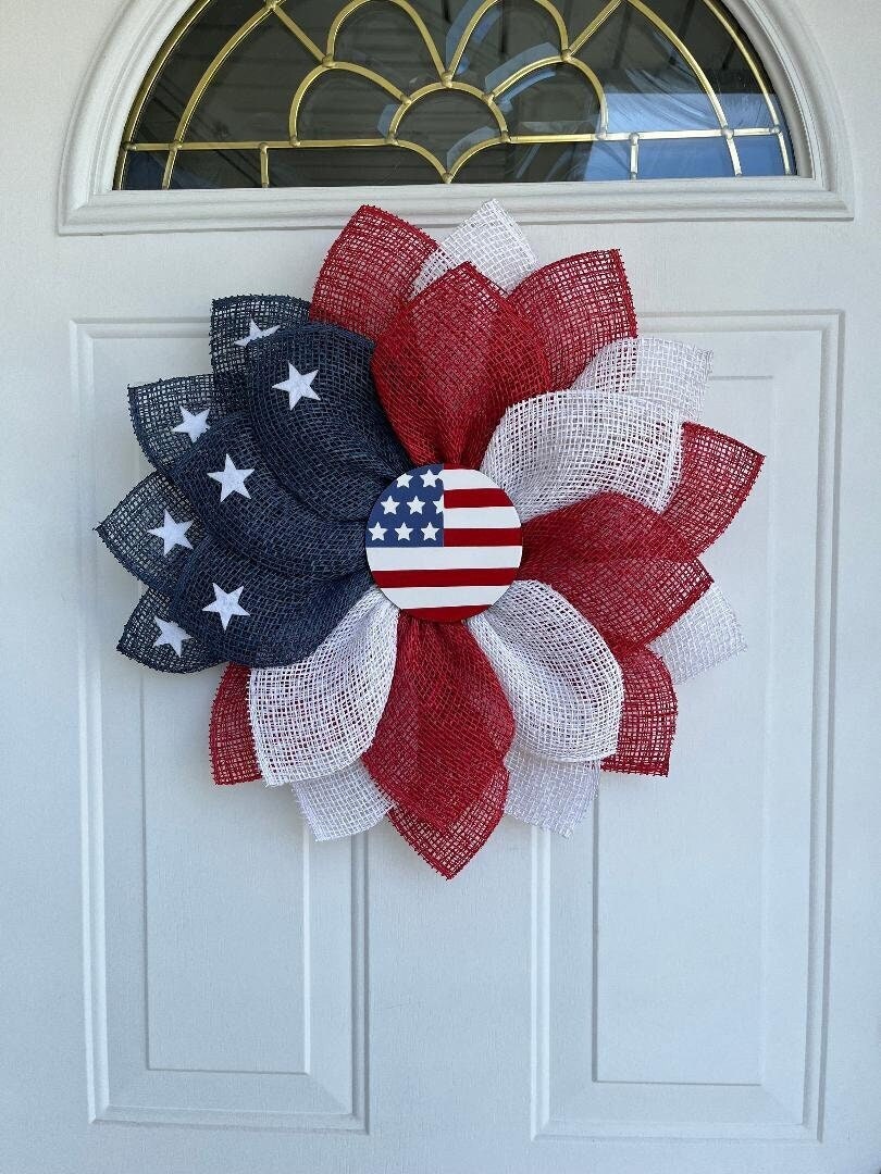 Handmade Patriotic American Flag Petal Wreath – 4th of July & Memorial Day Door Décor