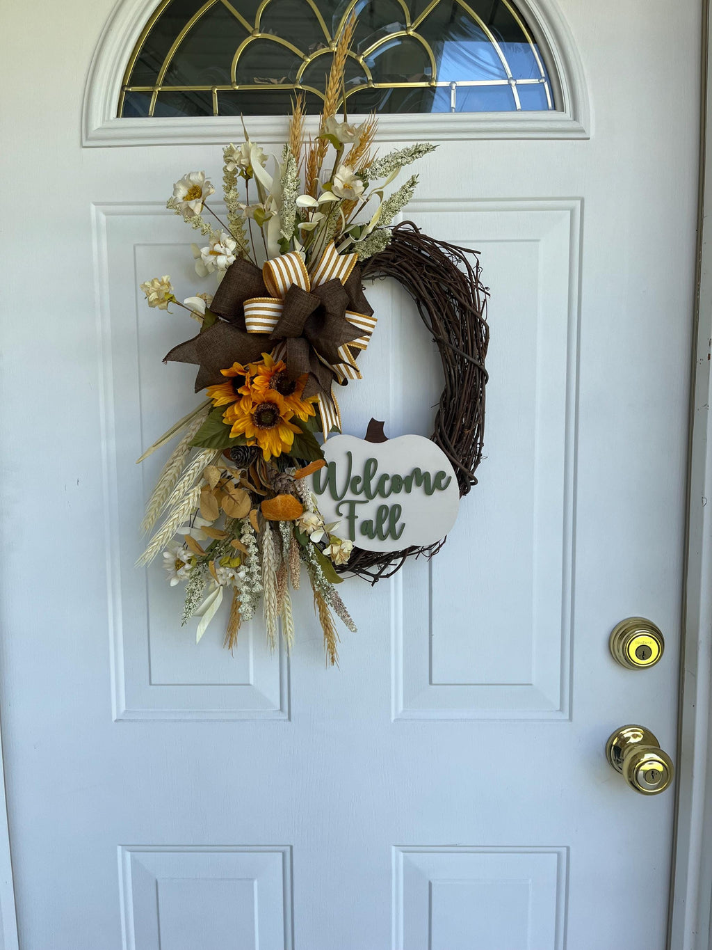 Handmade Pumpkin Fall Front Door Wreath – Welcome Fall Laser-Cut Wood Sign, Oval Grapevine Autumn Decor