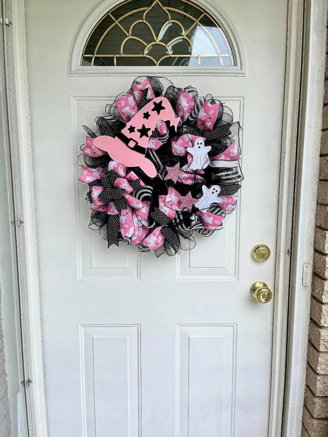 Pink & Black Halloween Door Wreath – Handmade Witch Hat, White Ghosts & Deco Mesh Front Door Decor