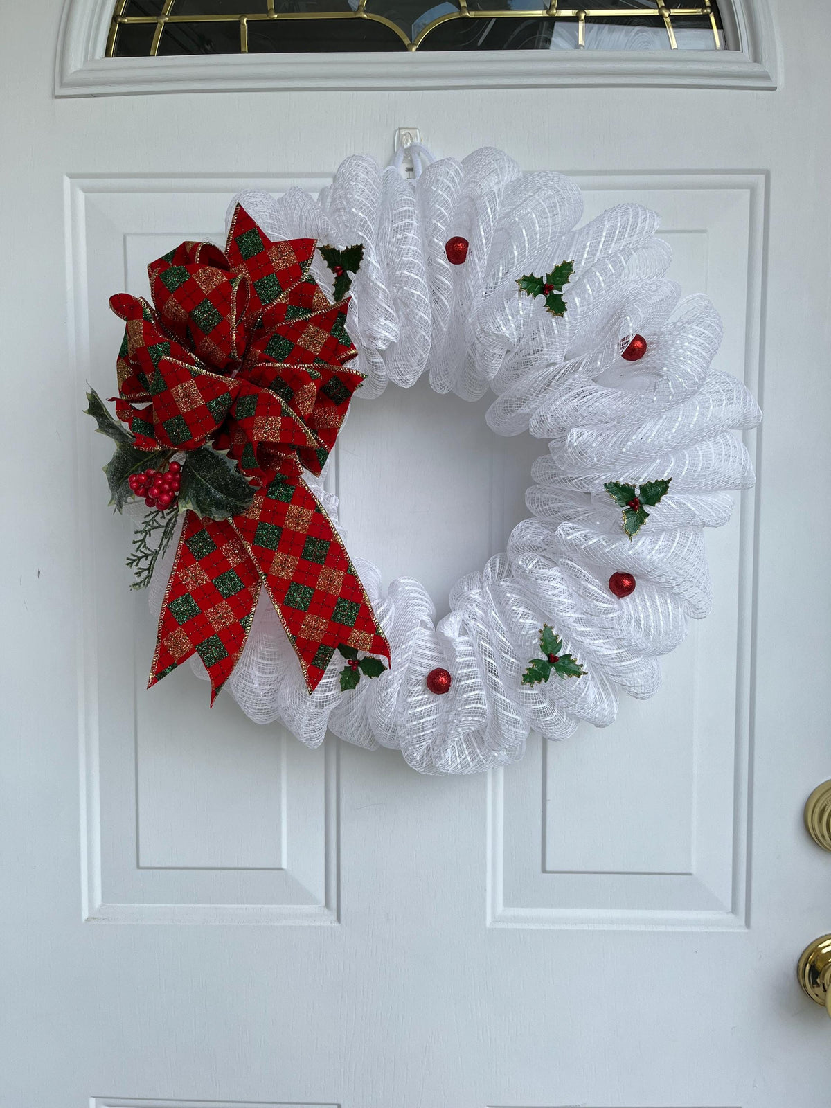Christmas Wreath – Red & Green Christmas Bow with Holly Berries
