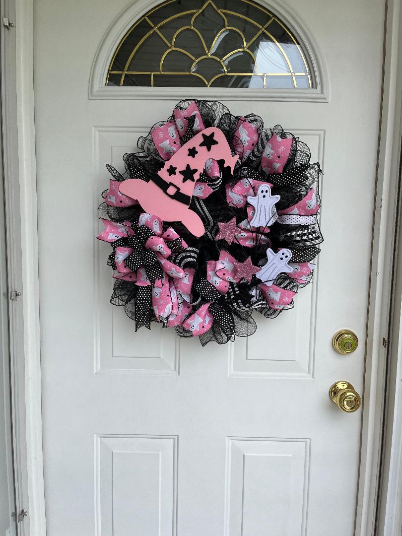 Pink & Black Halloween Door Wreath – Handmade Witch Hat, White Ghosts & Deco Mesh Front Door Decor
